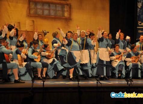 Este coro tiene tela Este coro tiene tela