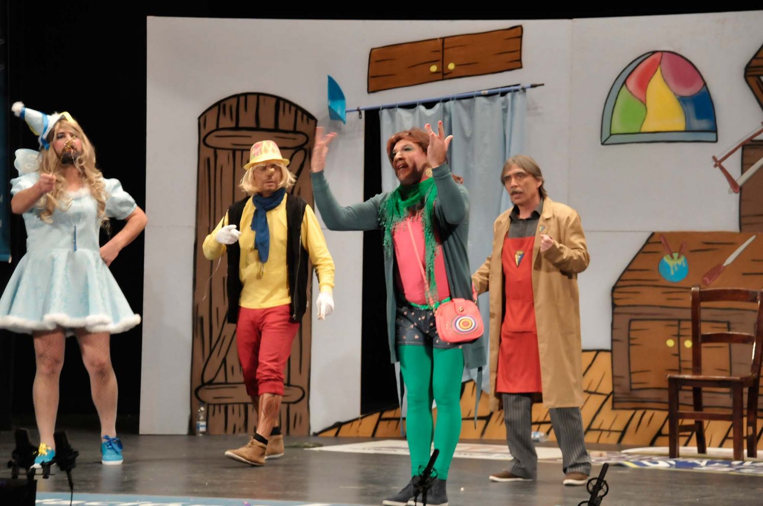 Un cuarteto con mucho cuento Un cuarteto con mucho cuento